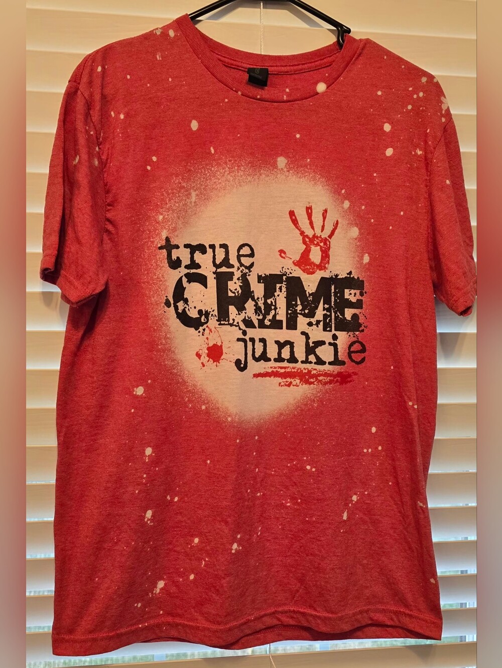 Gildan Red 'True Crime Junkie's Graphic Tee with Handprint, Size M